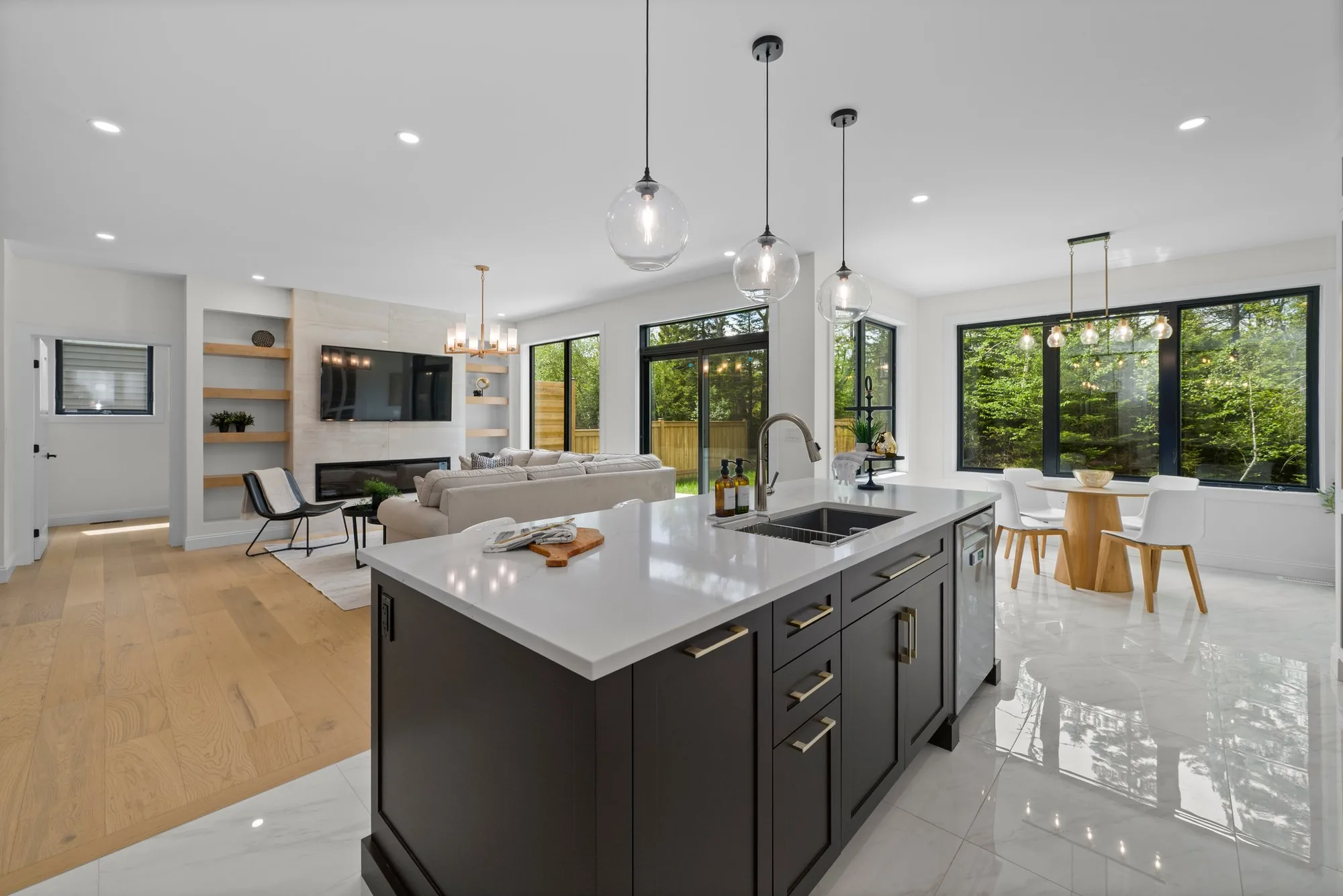 Bently Drive — Halifax interior designed by MAD Design Interiors (photo 5 of 9)
