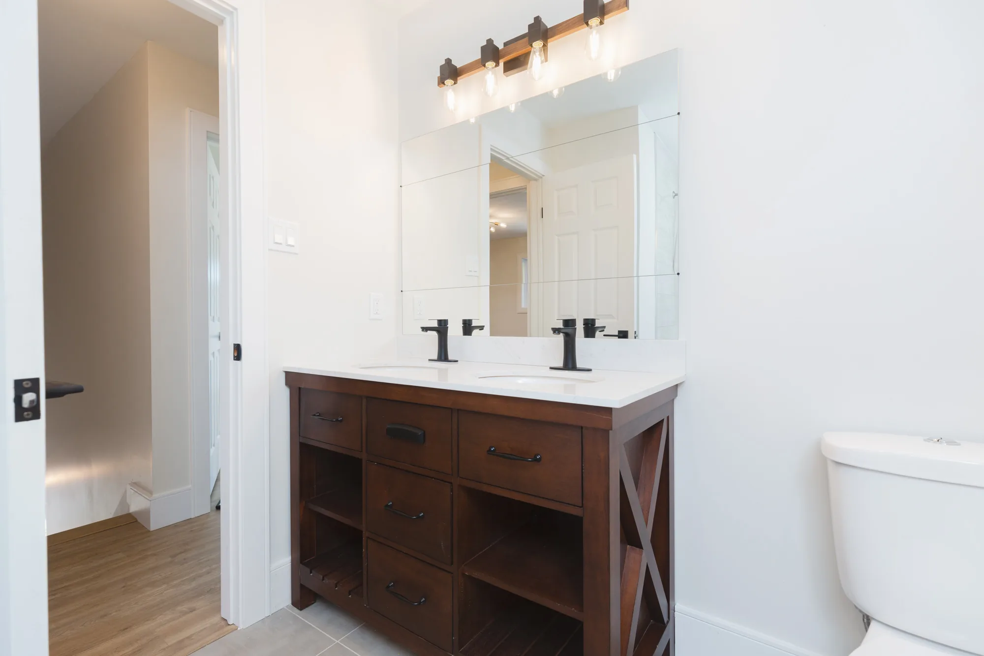 Donaldson Avenue — Halifax interior designed by MAD Design Interiors (photo 2 of 7)